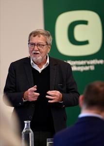 Udenrigsministeriet i Krig og Fred